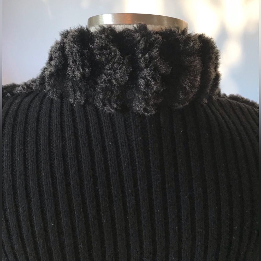 Chico’s Faux Fur Striped Vest Sweater Size M - Picture 3 of 6